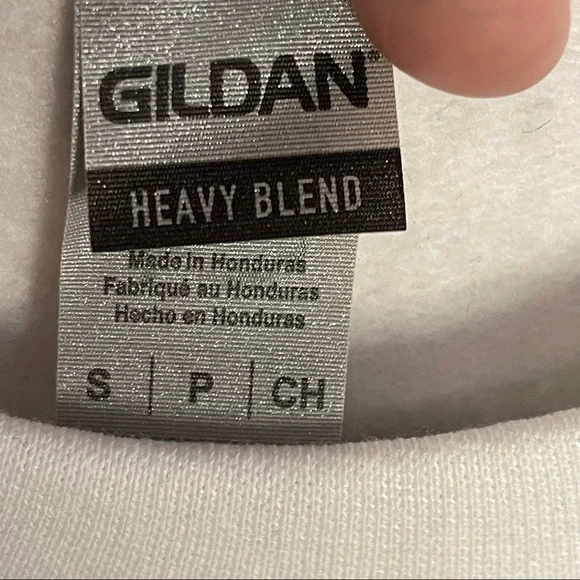 Yellowstone “Y” embroidered white Gildan unisex sweatshirt (size S) - Picture 3 of 4